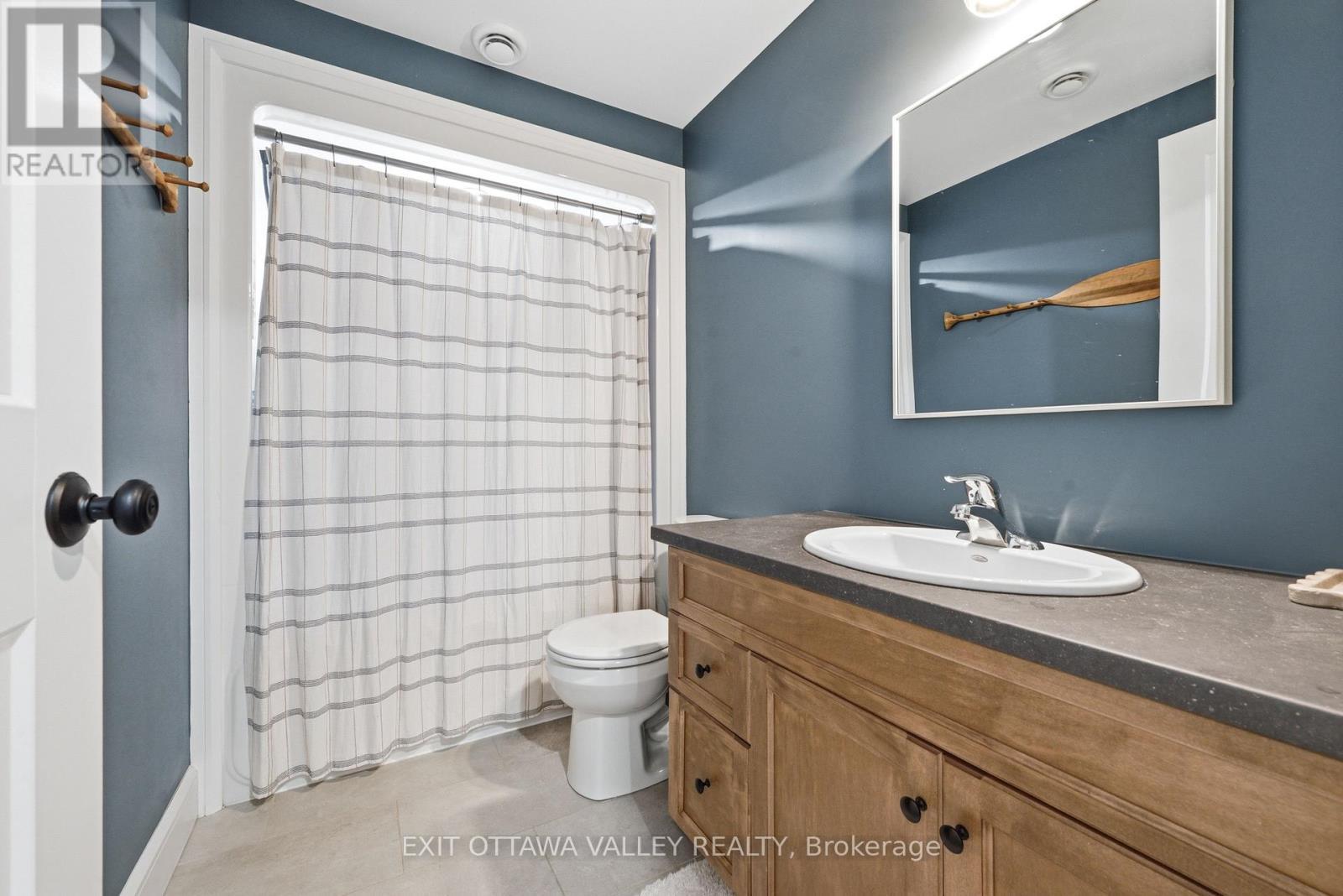 1038 Beatty Crescent, Deep River, ON