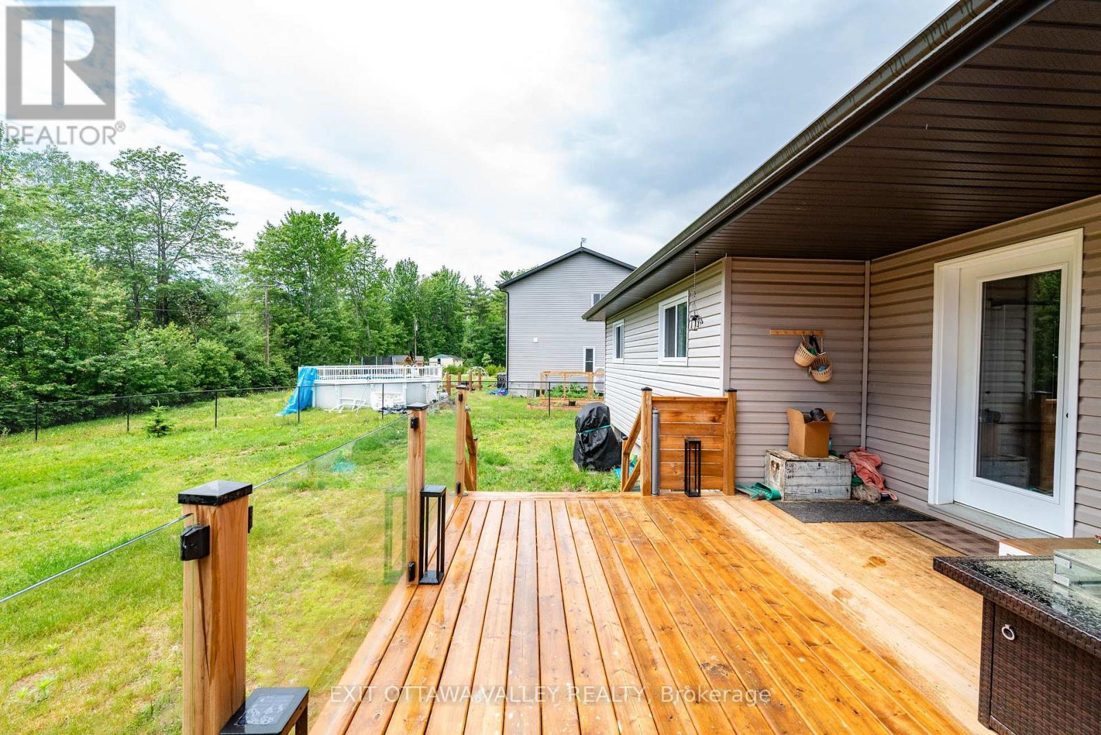 1038 Beatty Crescent, Deep River, ON