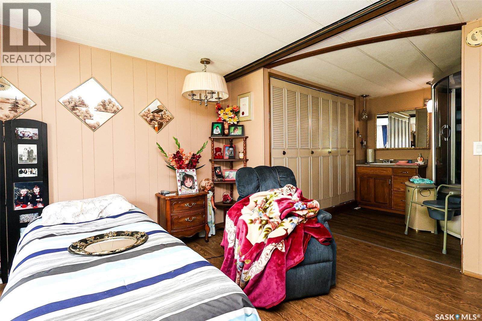 De Fehr Acres, Corman Park Rm No. 344, SK