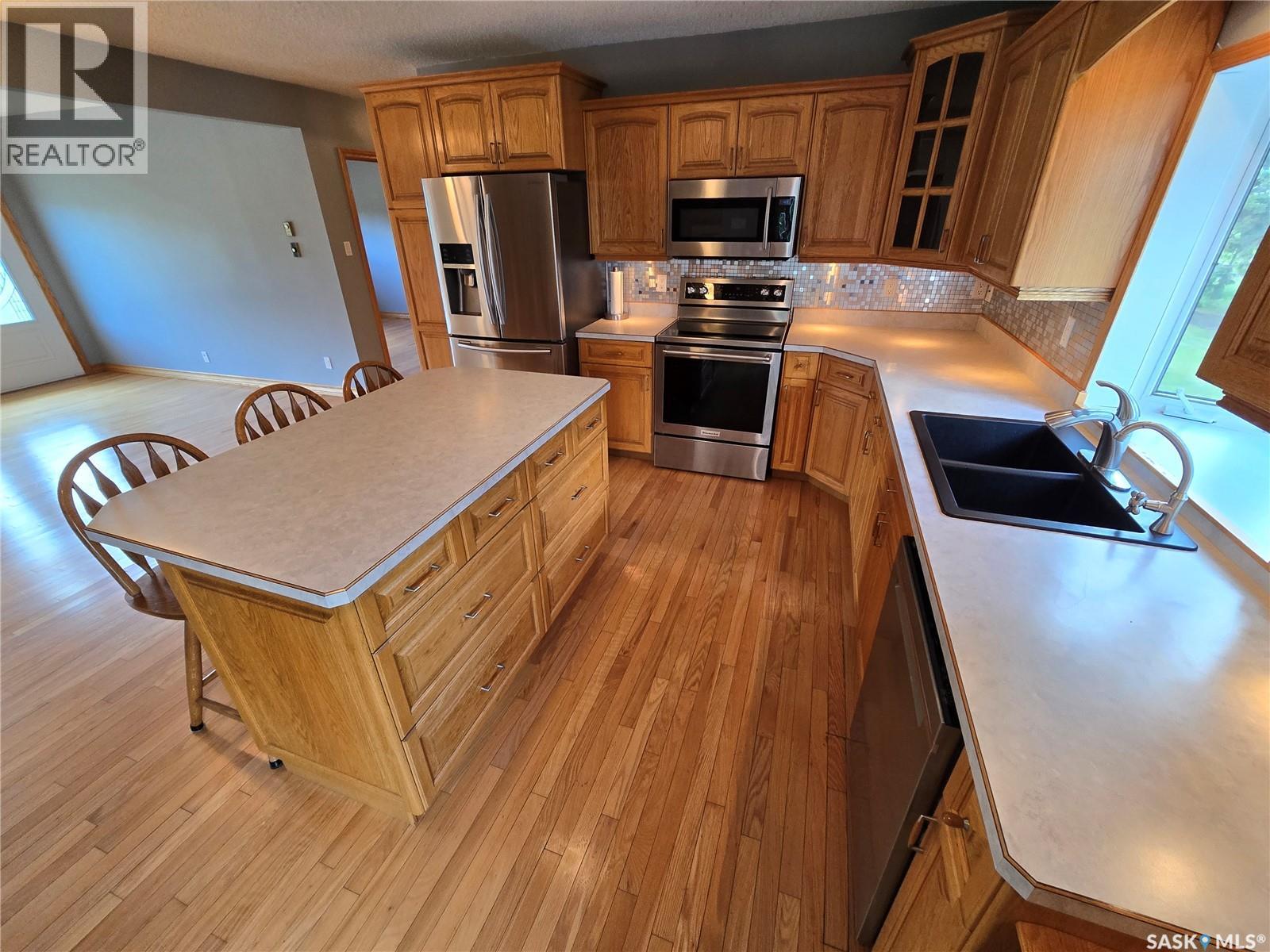 Muchowski Acreage, Montmartre, SK