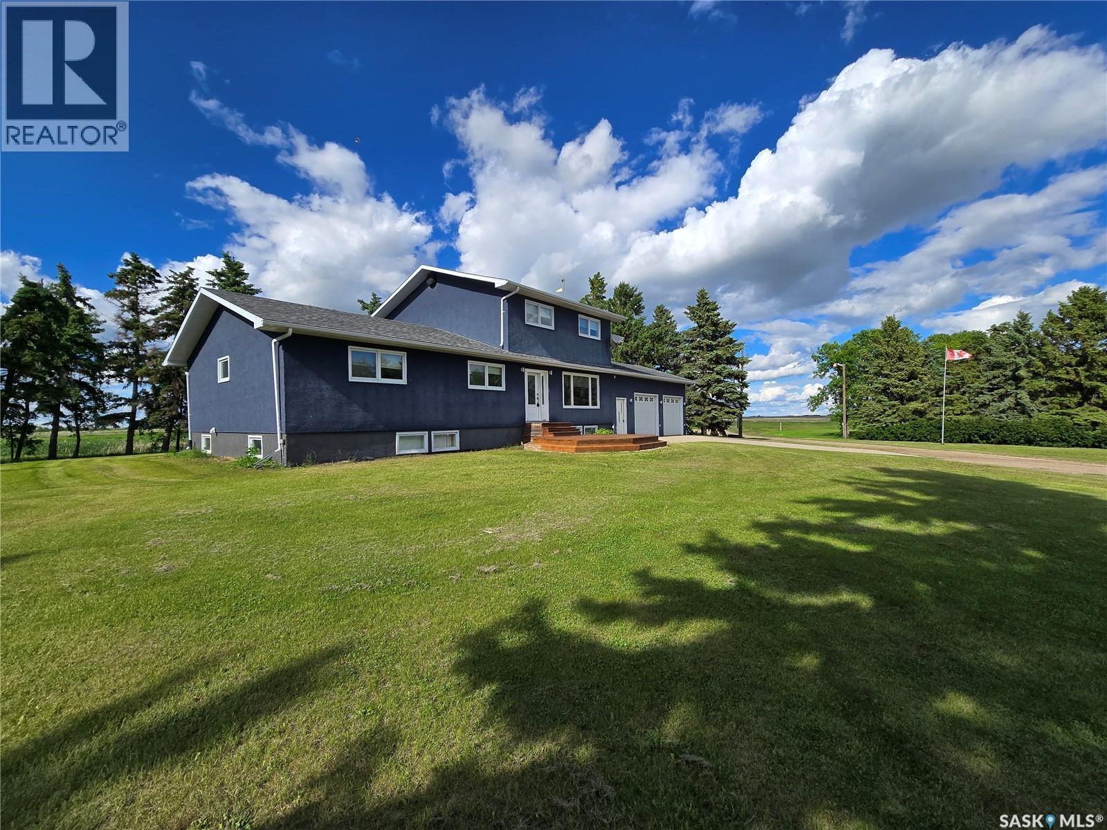 Muchowski Acreage, Montmartre, SK