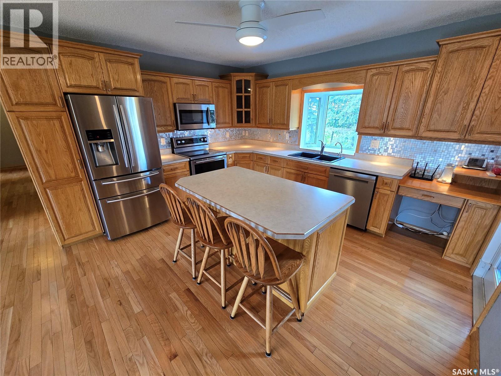 Muchowski Acreage, Montmartre, SK