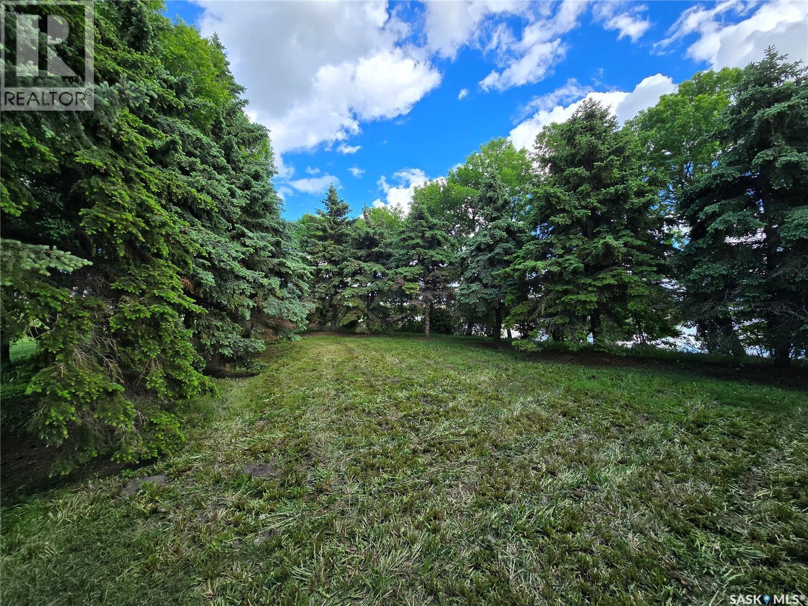 Muchowski Acreage, Montmartre, SK