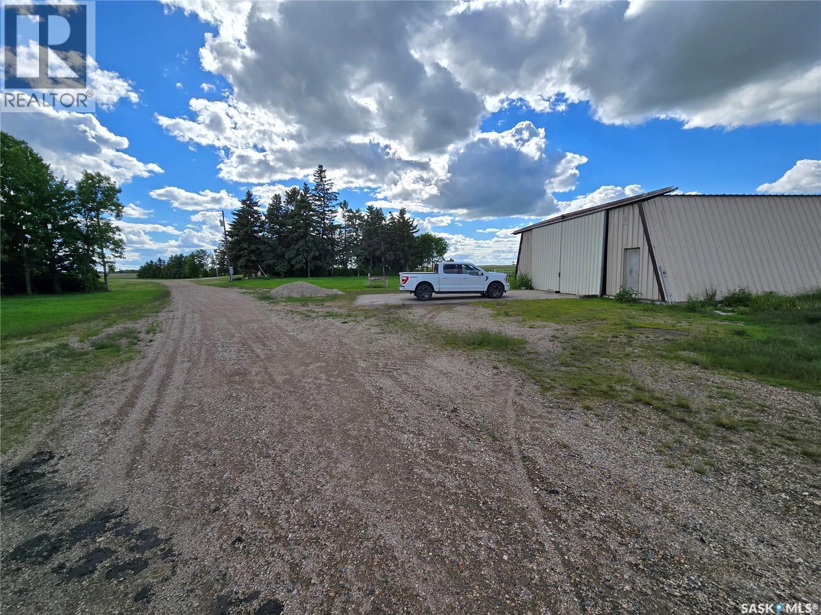 Muchowski Acreage, Montmartre, SK