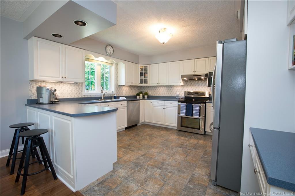 137 Manresa Dr, Fredericton, NB