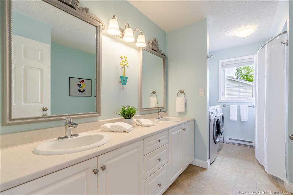 137 Manresa Dr, Fredericton, NB