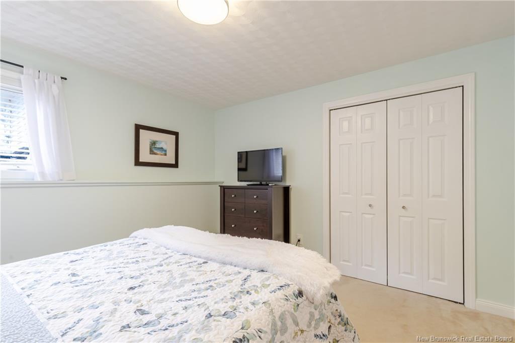 137 Manresa Dr, Fredericton, NB