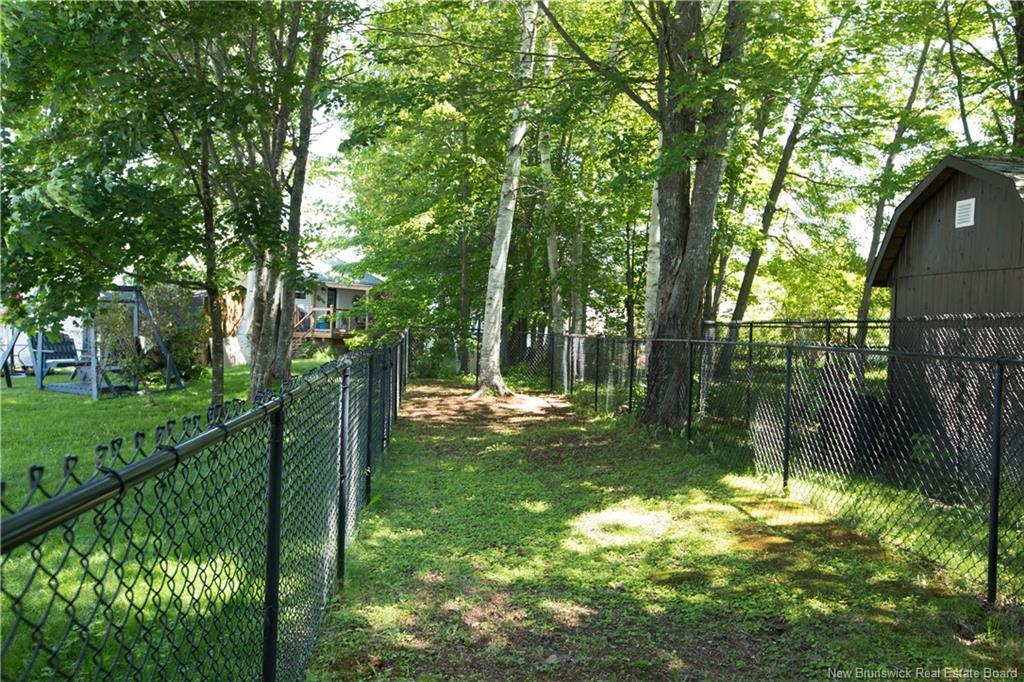 137 Manresa Dr, Fredericton, NB
