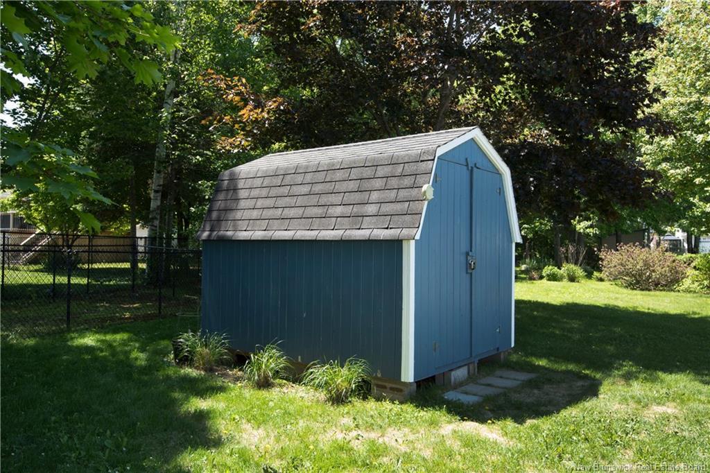 137 Manresa Dr, Fredericton, NB