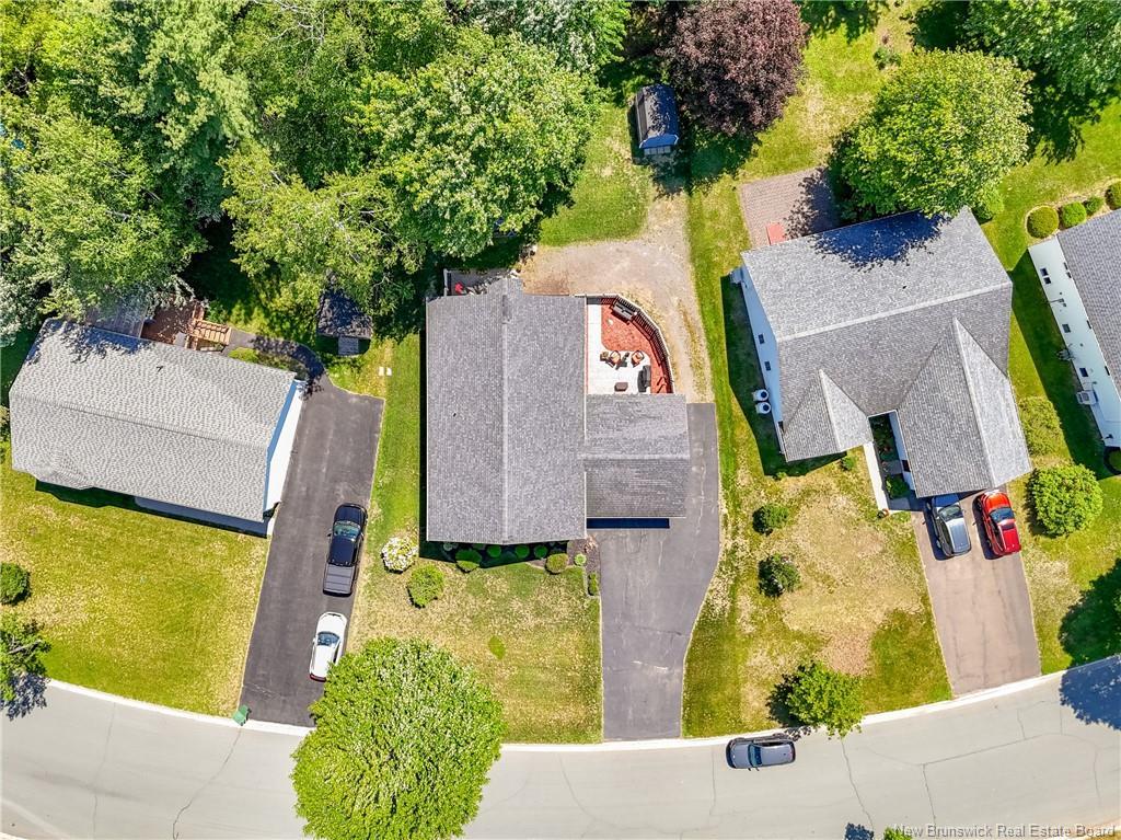 137 Manresa Dr, Fredericton, NB