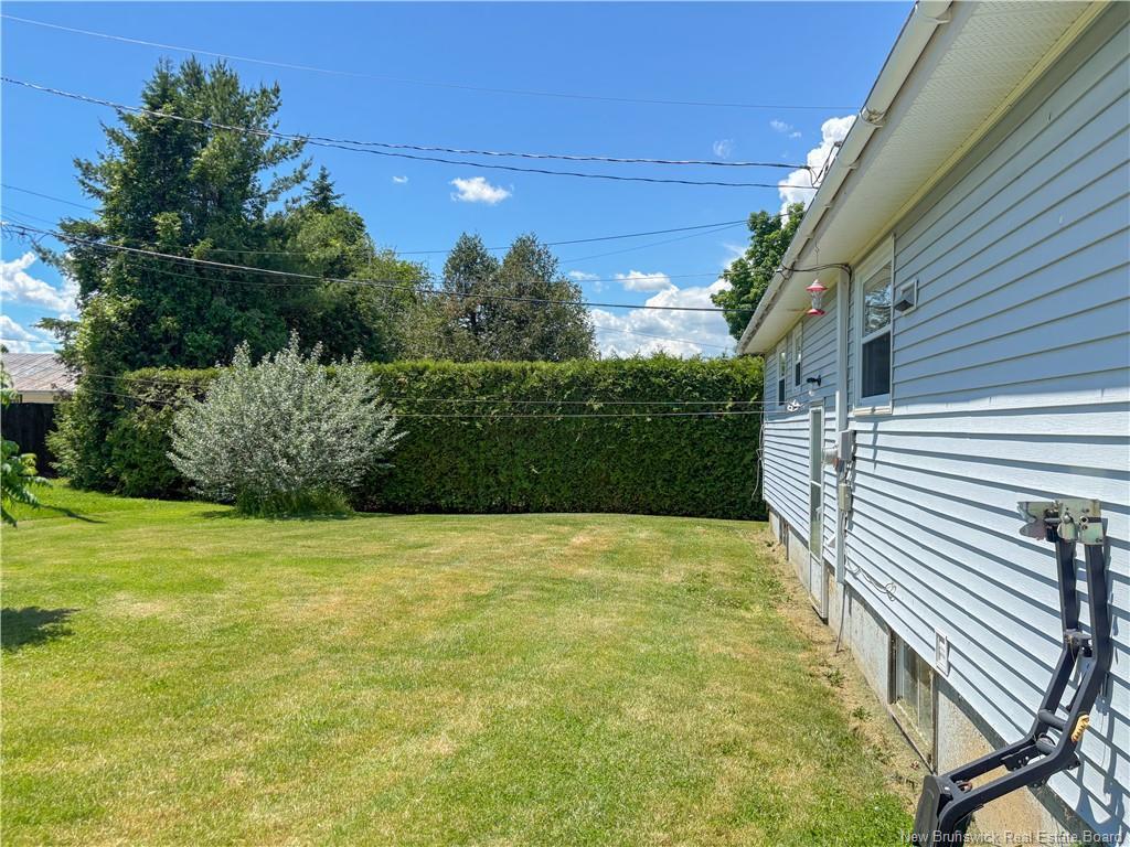 88 Hillcrest Ave, Hartland, NB