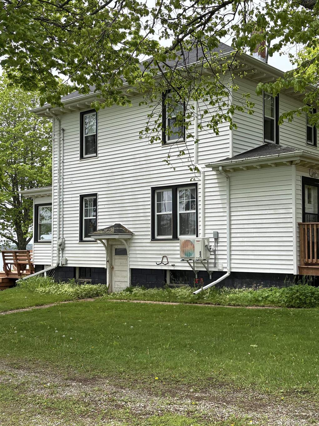 31 Breakwater Street, Souris, PE
