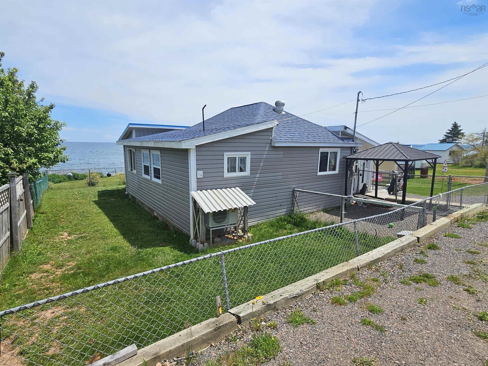 402 Smith Point Road, Fox Harbour, NS