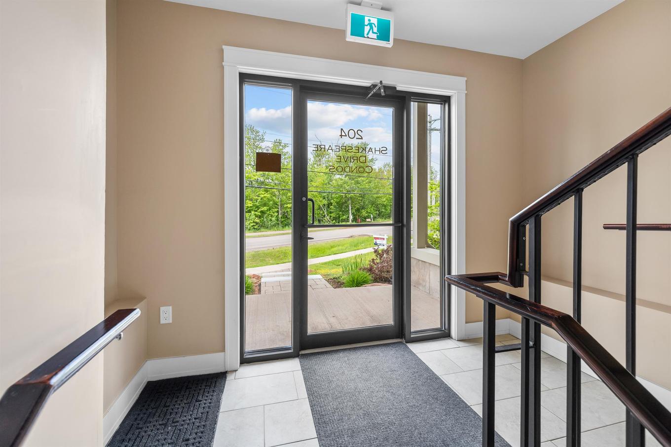 305-204 Shakespeare Drive, Stratford, PE