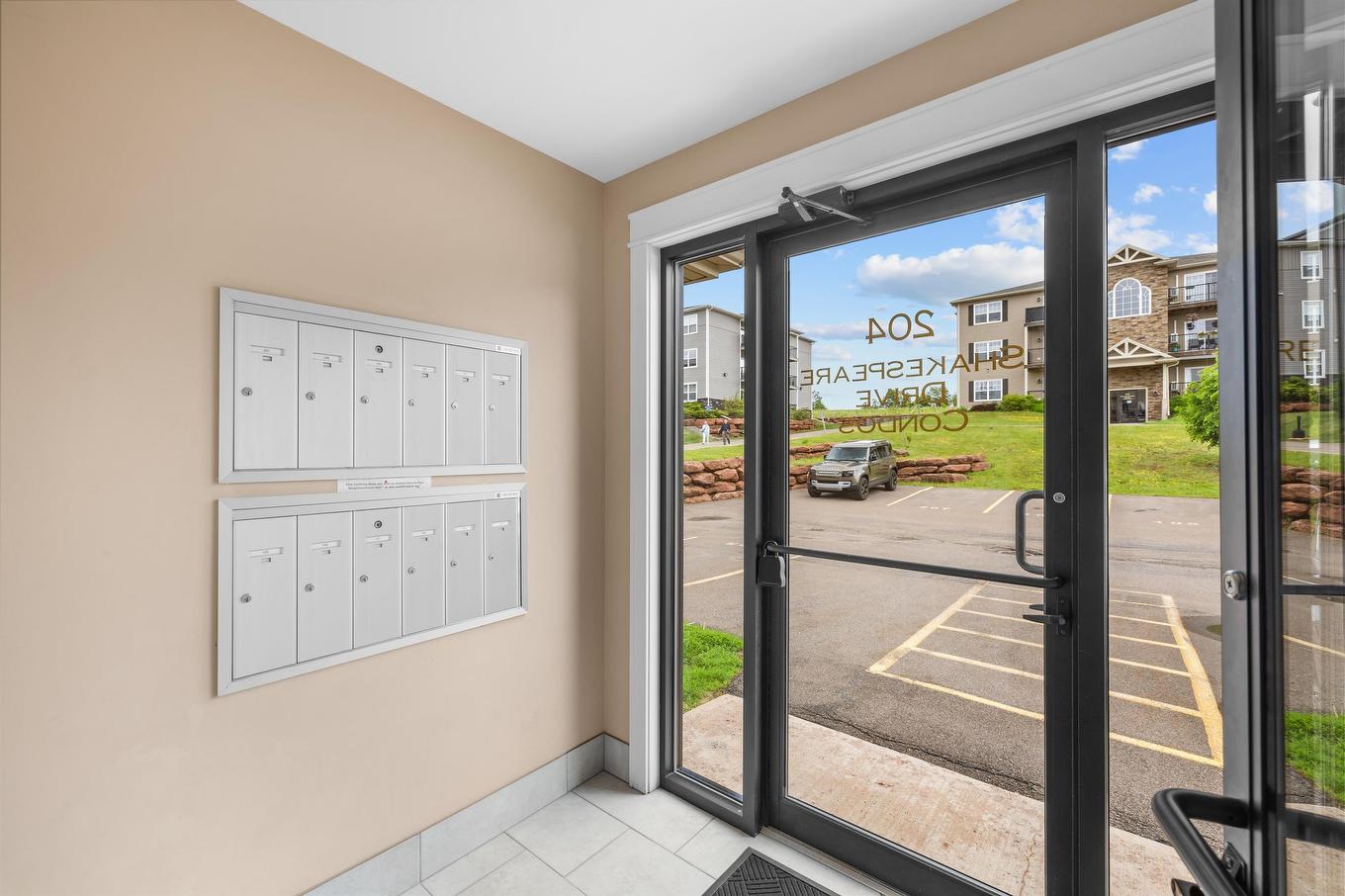 305-204 Shakespeare Drive, Stratford, PE
