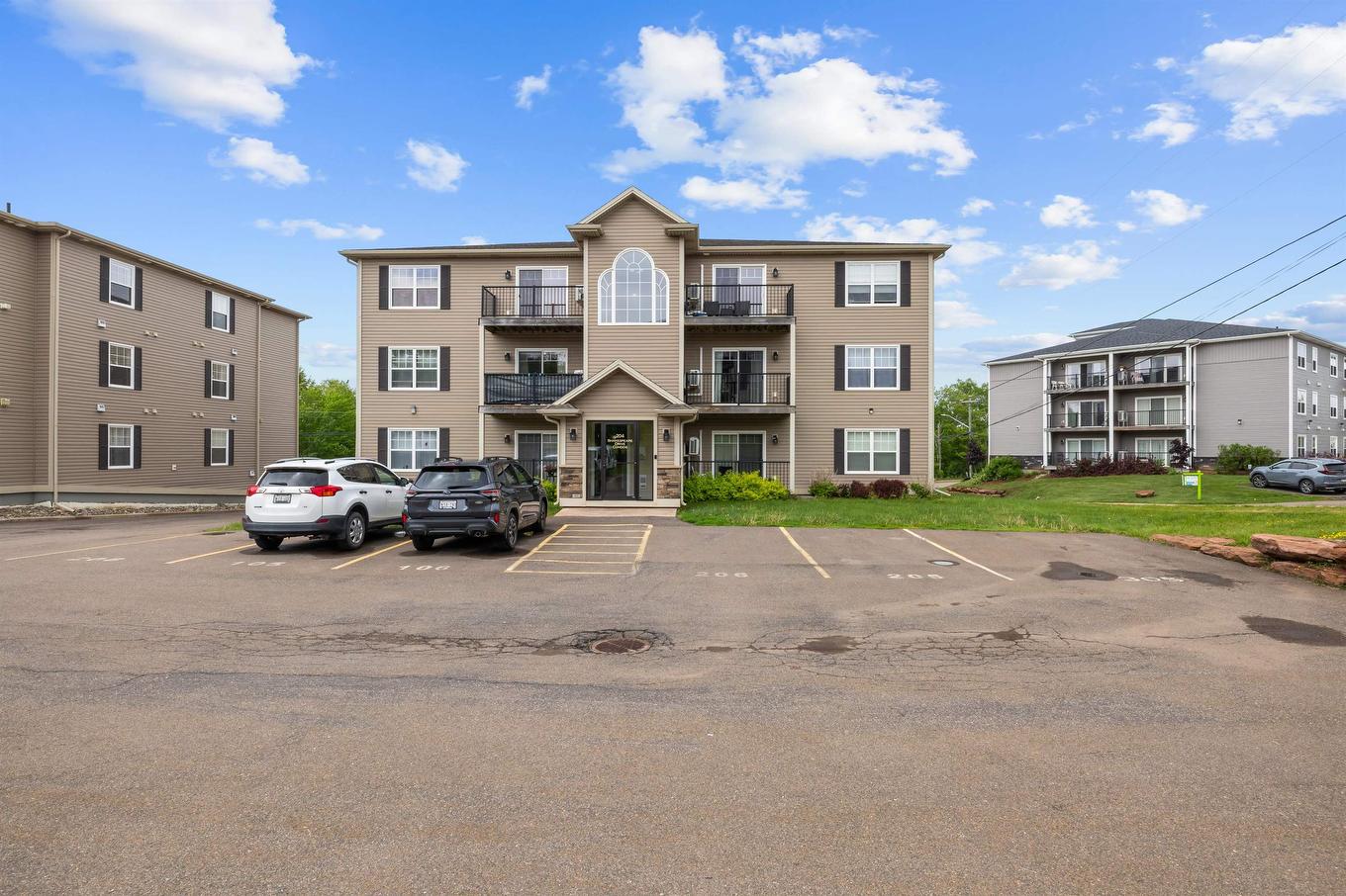 305-204 Shakespeare Drive, Stratford, PE