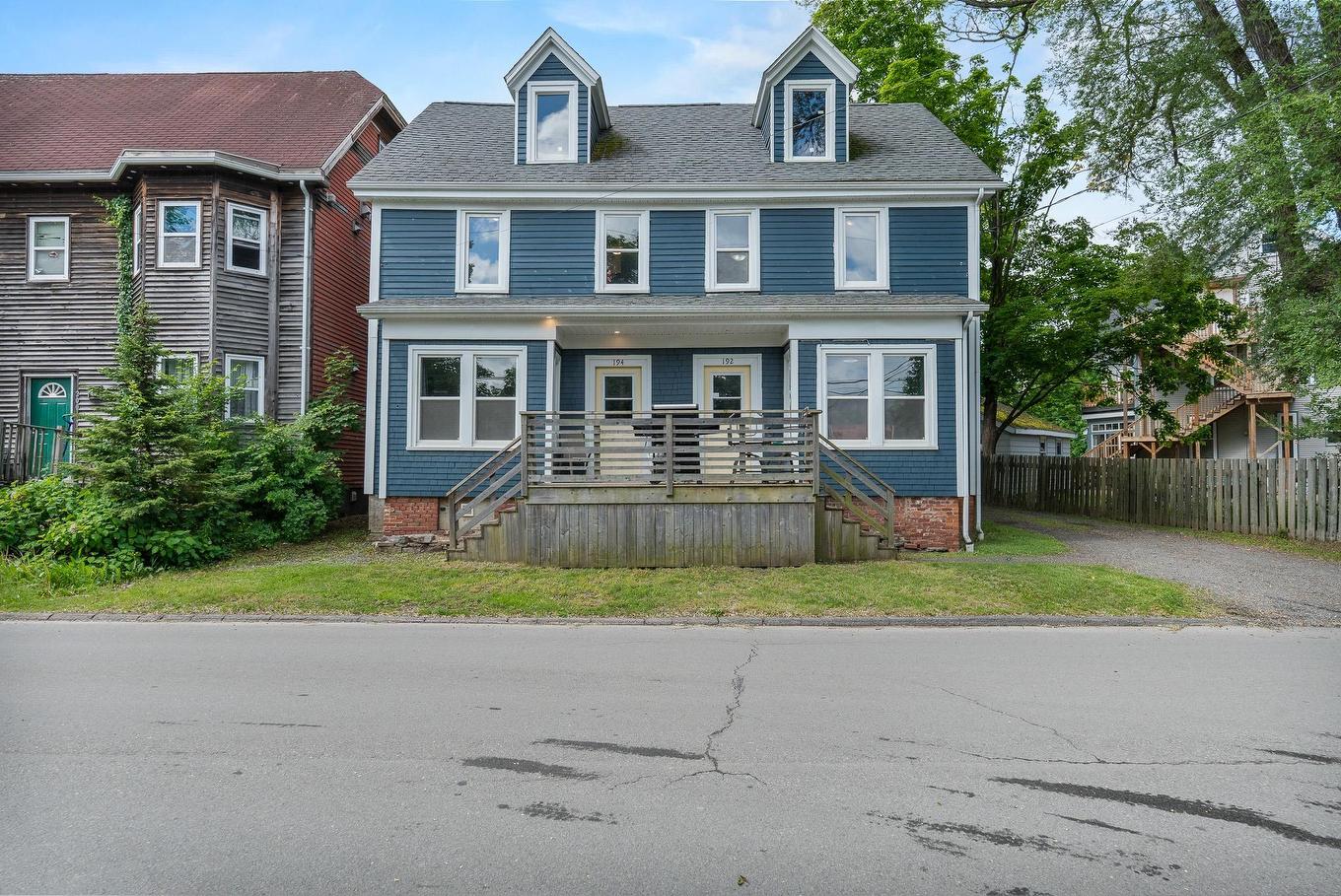 192/194 Albert Street, Windsor, NS