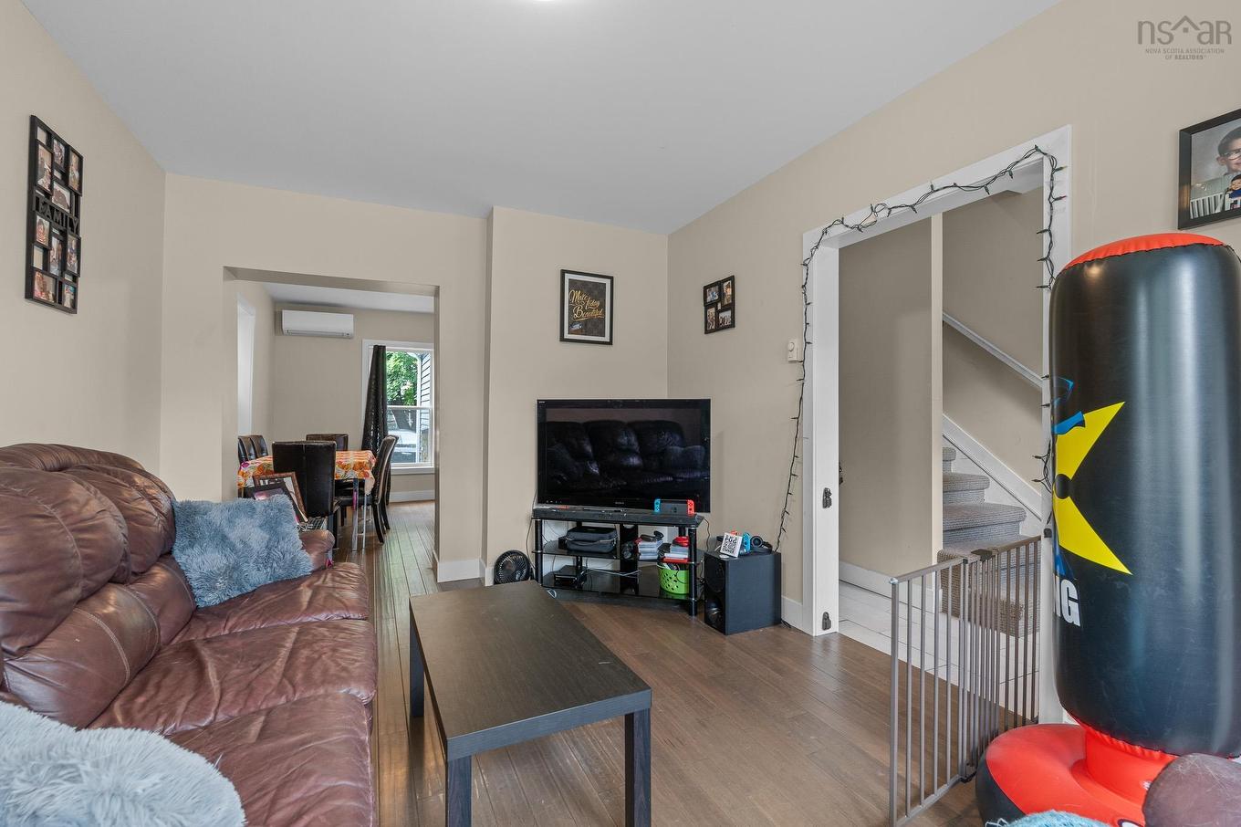 192/194 Albert Street, Windsor, NS