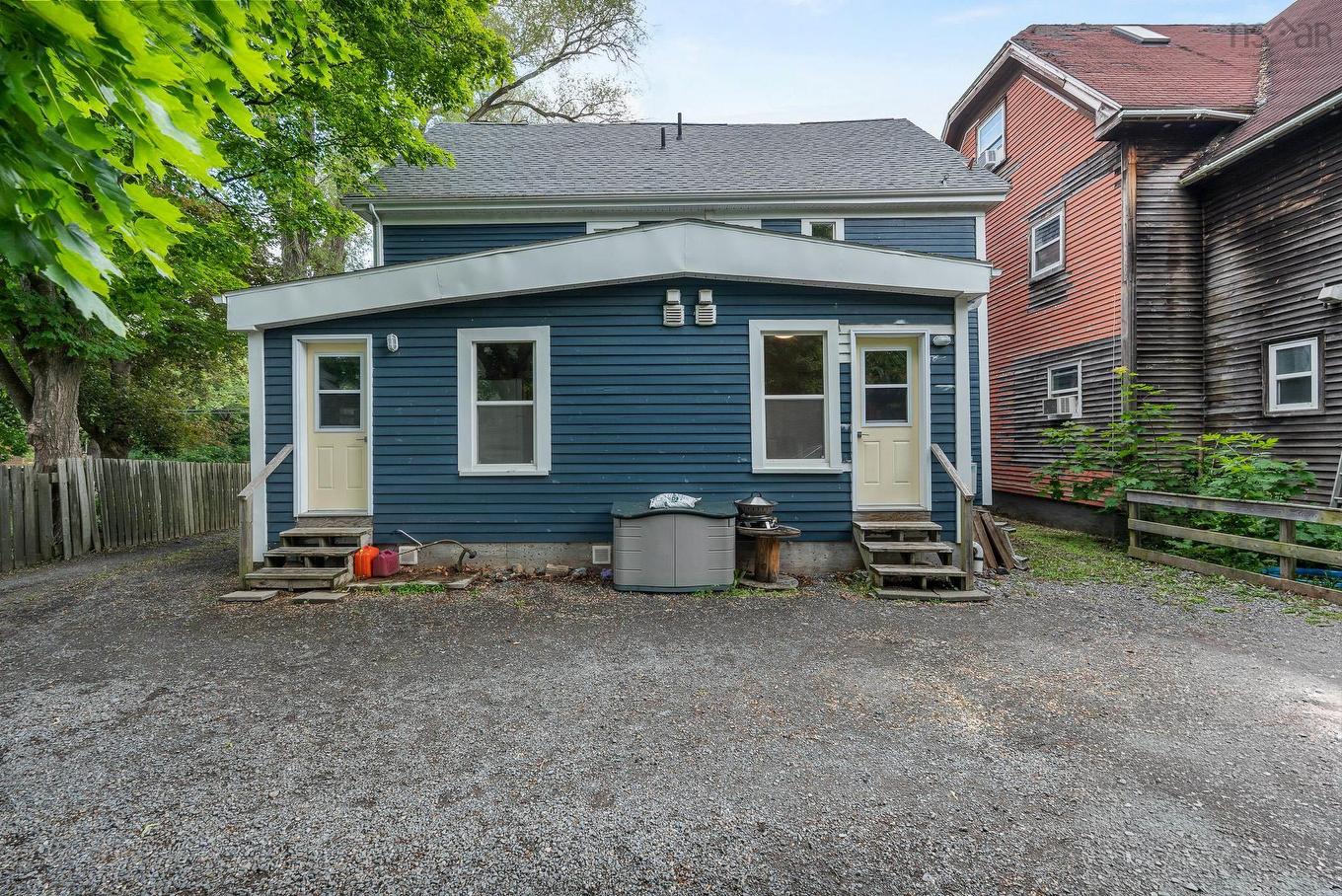192/194 Albert Street, Windsor, NS