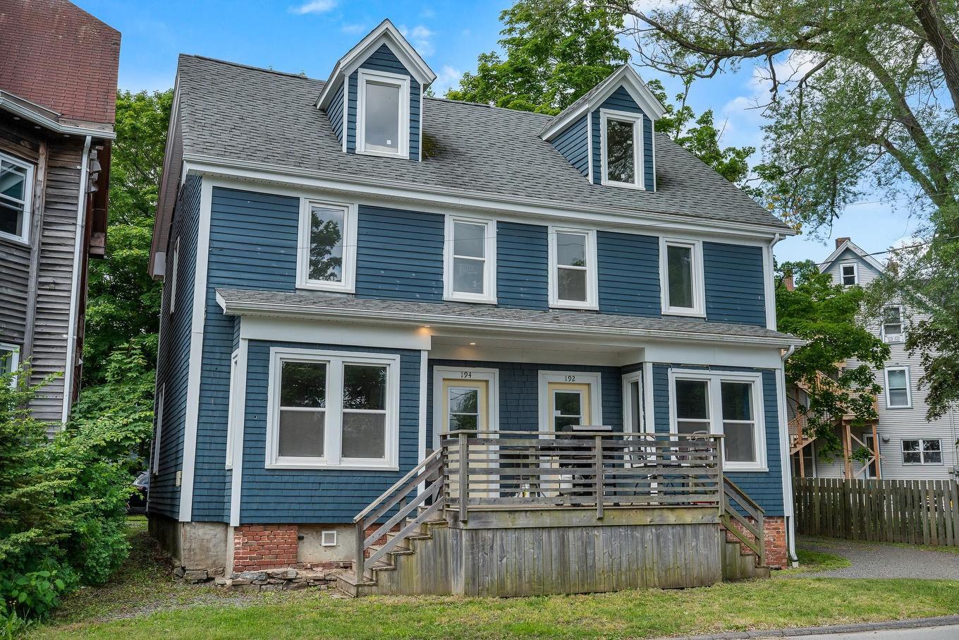 192/194 Albert Street, Windsor, NS