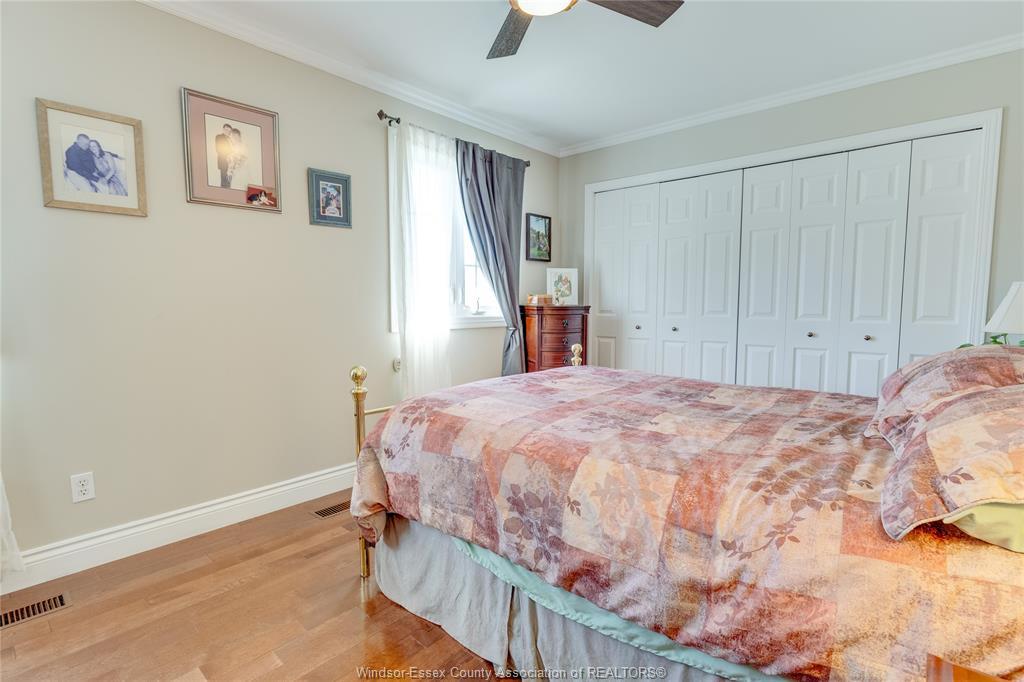 503 Regent, St. Clair Beach, ON