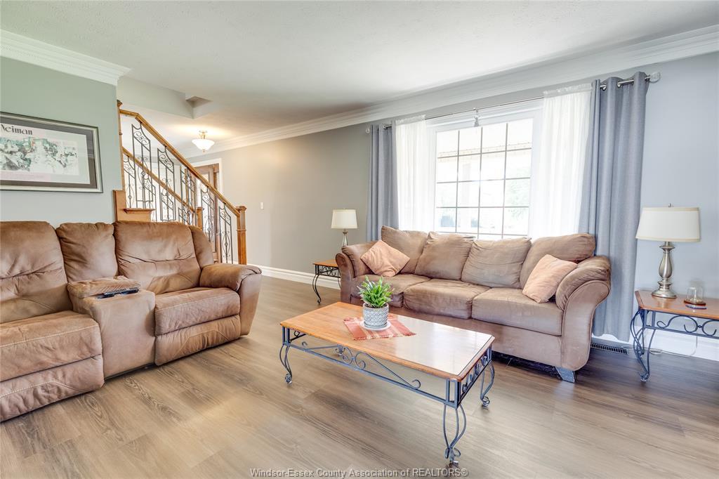 503 Regent, St. Clair Beach, ON