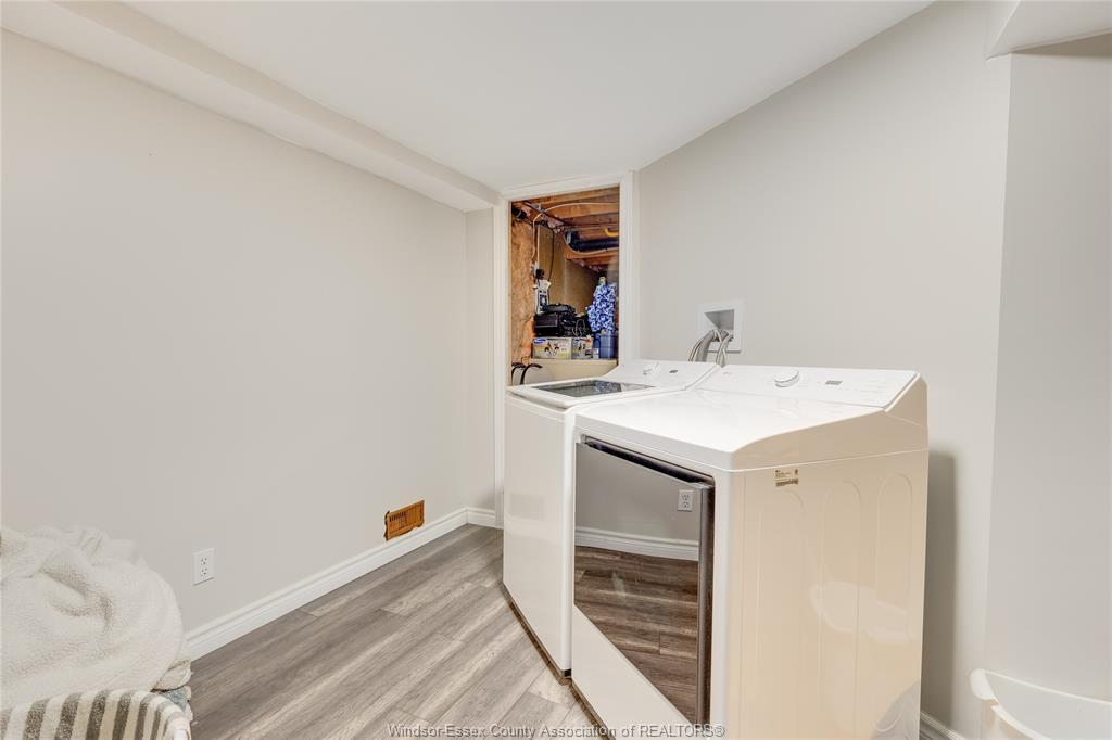 503 Regent, St. Clair Beach, ON