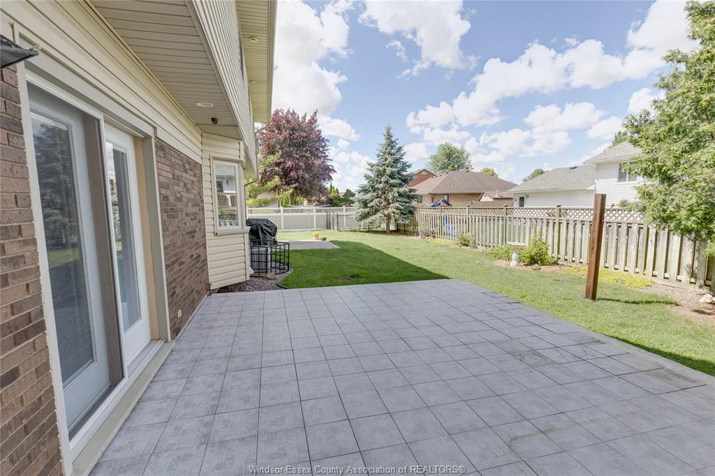 503 Regent, St. Clair Beach, ON