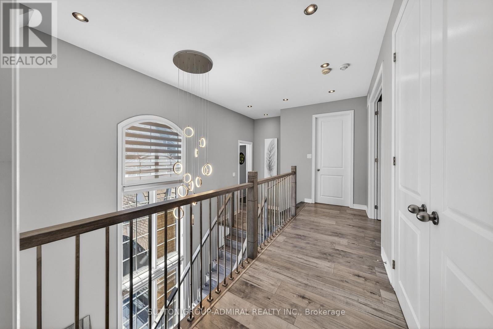 187 Trail Boulevard, Springwater, ON