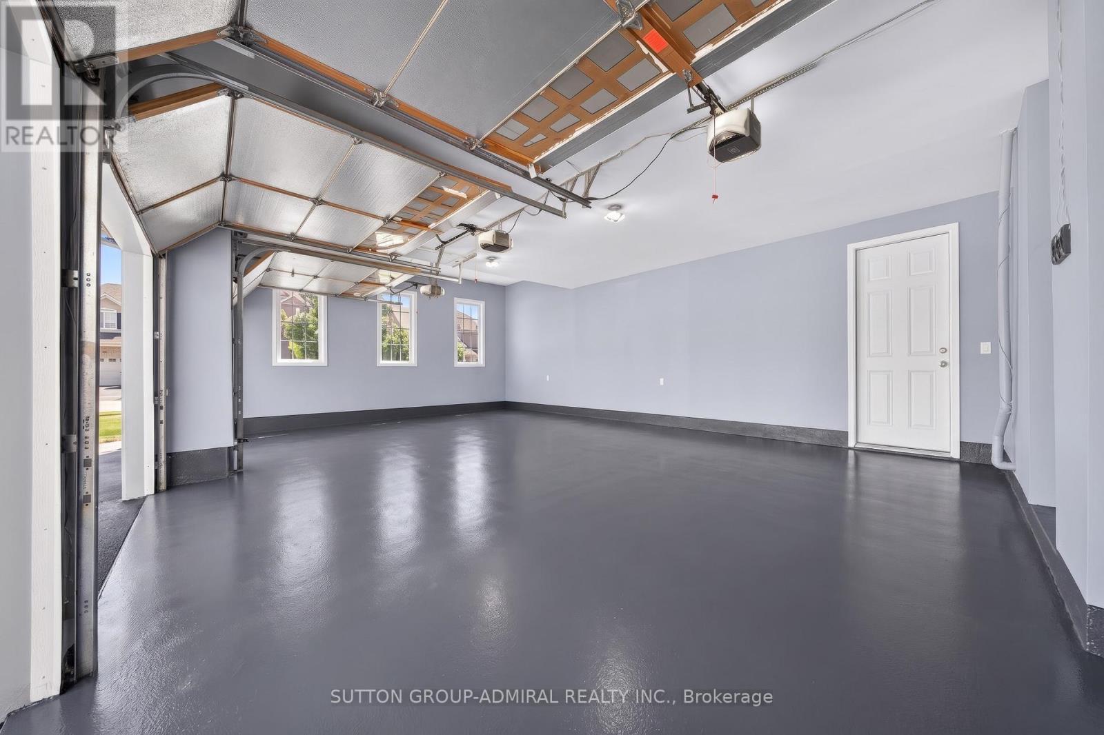 187 Trail Boulevard, Springwater, ON