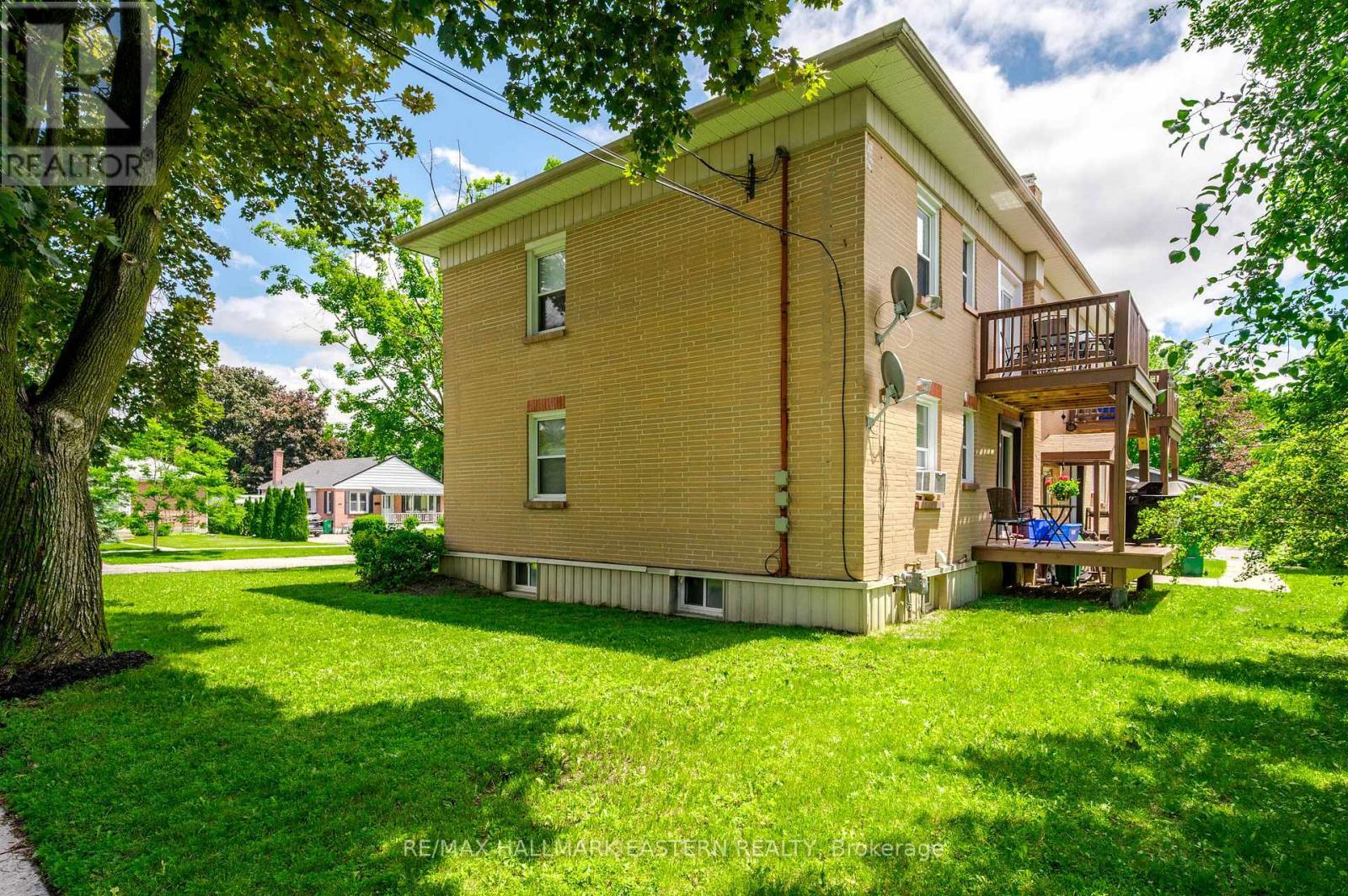 809 Nicholls Street, Peterborough (Northcrest Ward 5), ON