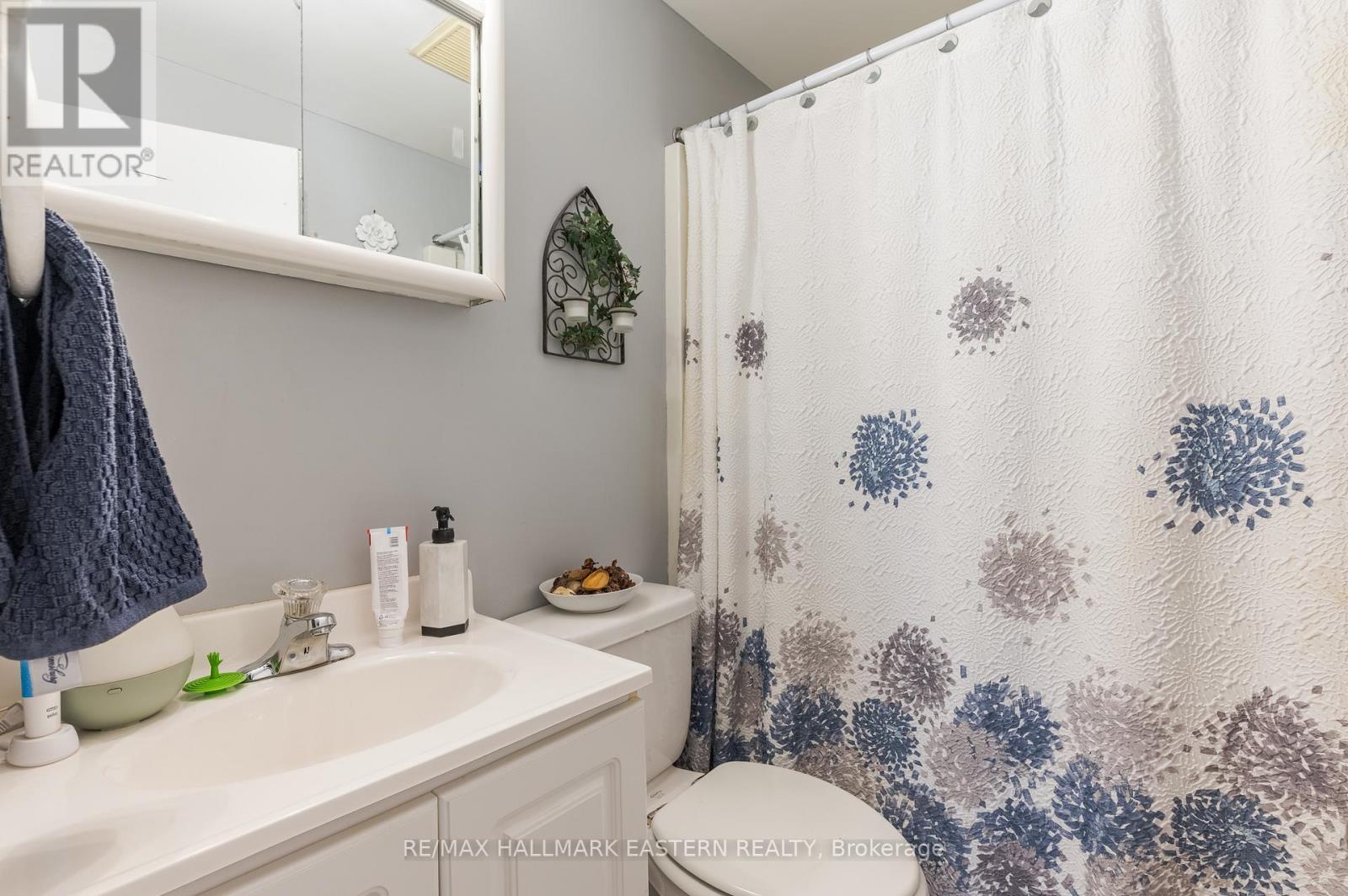 809 Nicholls Street, Peterborough (Northcrest Ward 5), ON