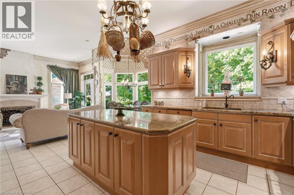 1111 Crofton Way, Burlington, ON