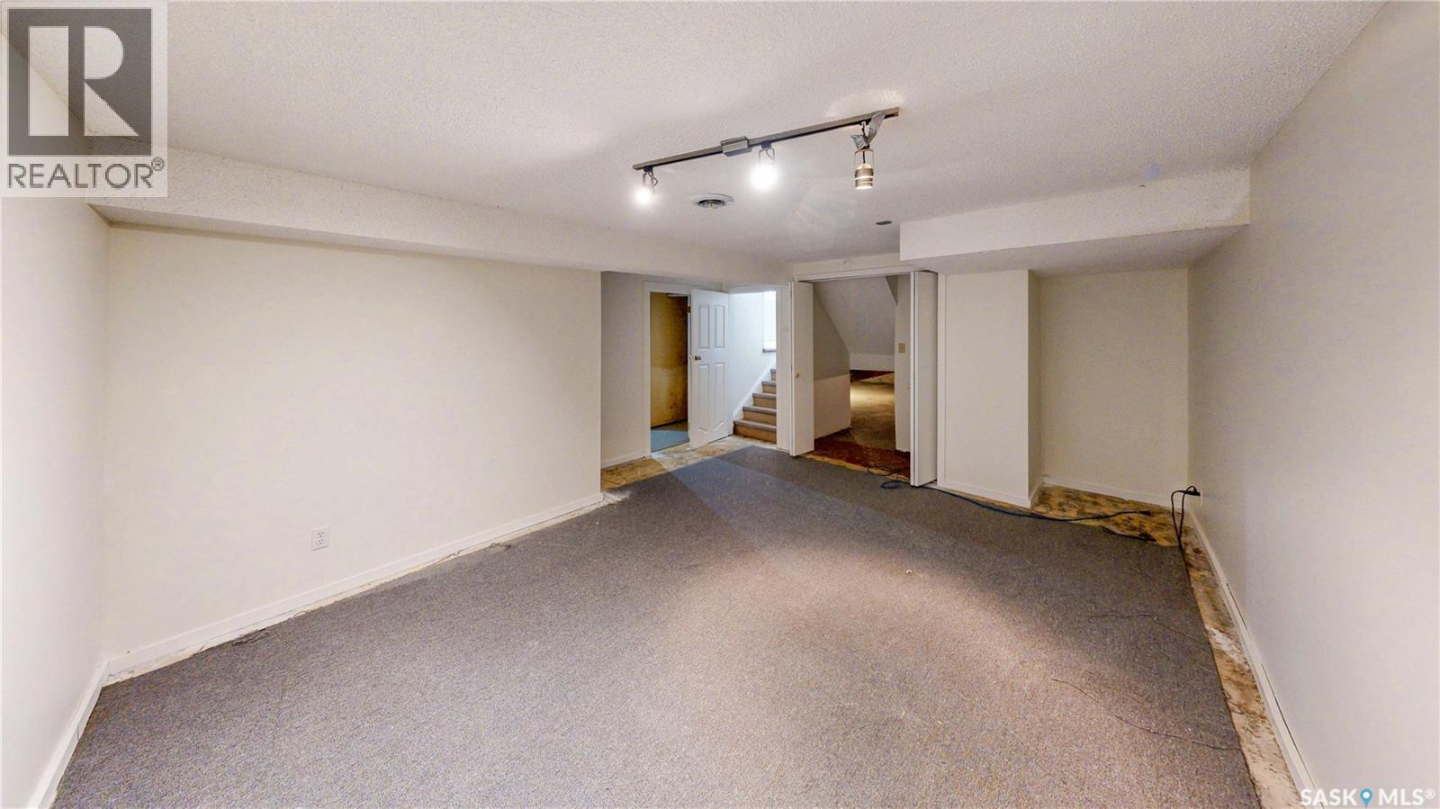 6150 7Th Avenue N, Regina, SK