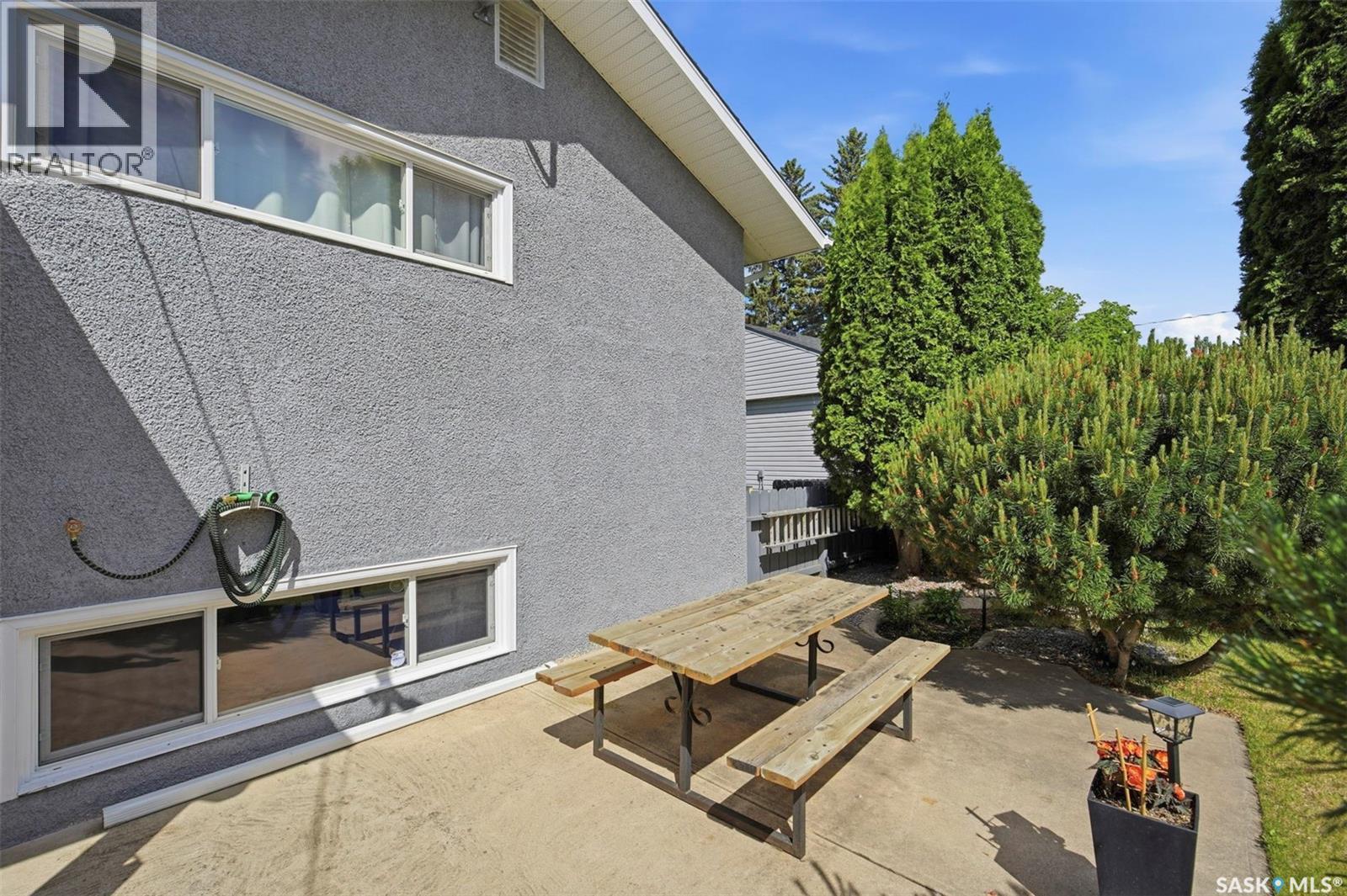 2607 Dufferin Avenue, Saskatoon, SK