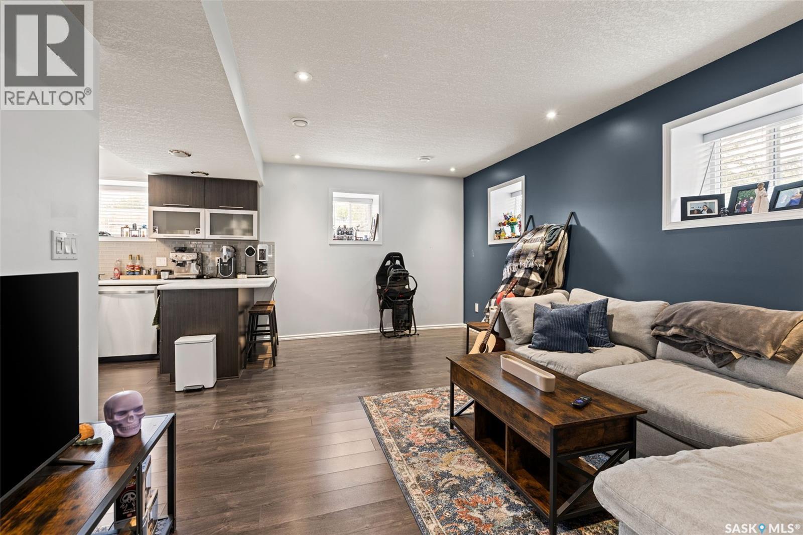 4835 7Th Avenue, Regina, SK