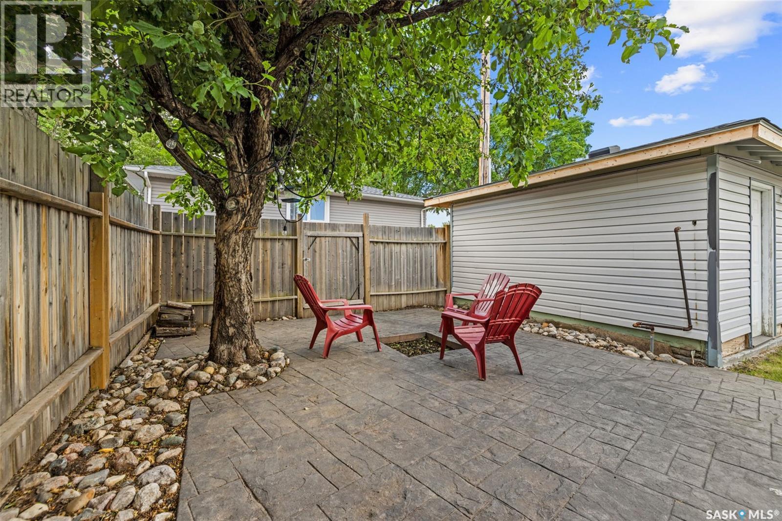 4835 7Th Avenue, Regina, SK
