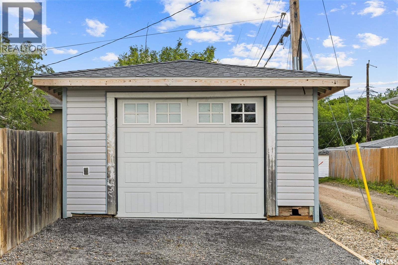 4835 7Th Avenue, Regina, SK