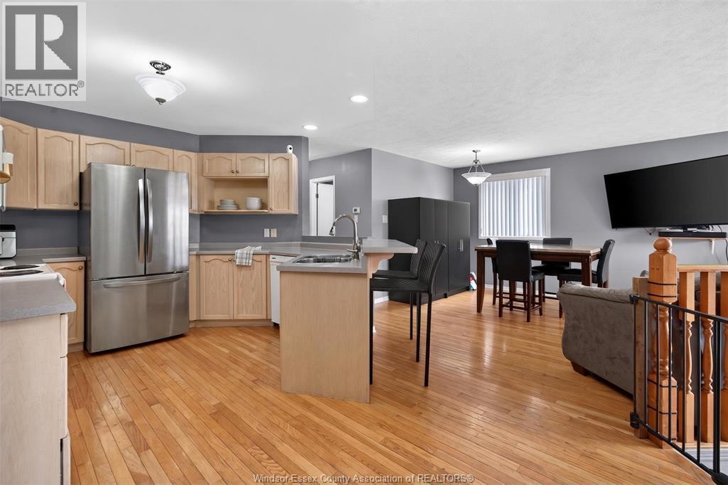 734 Michael, Tecumseh, ON