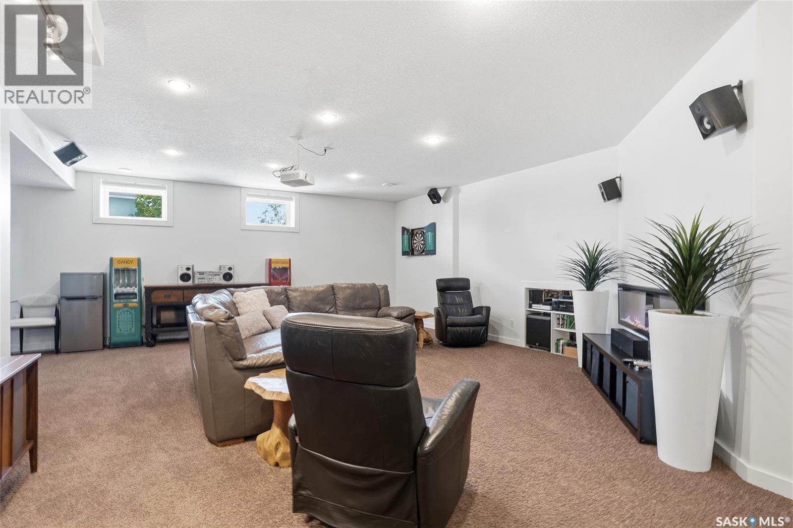 519 Trimble Crescent, Saskatoon, SK