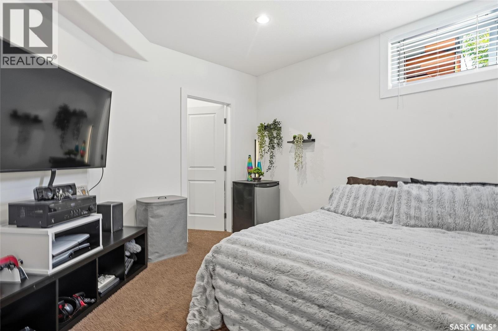 519 Trimble Crescent, Saskatoon, SK