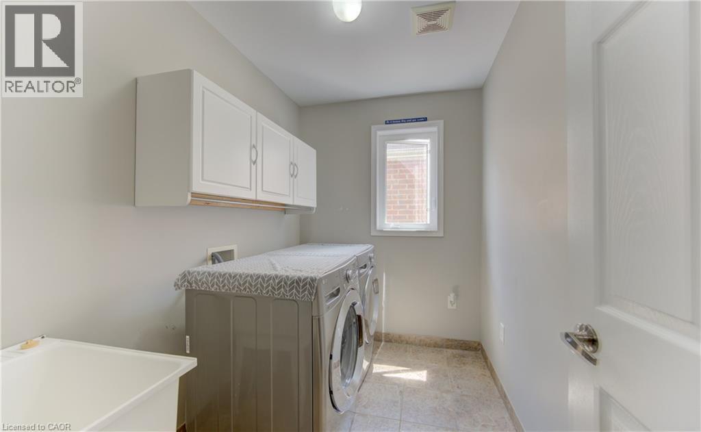 184 Fletcher Circle, Cambridge, ON