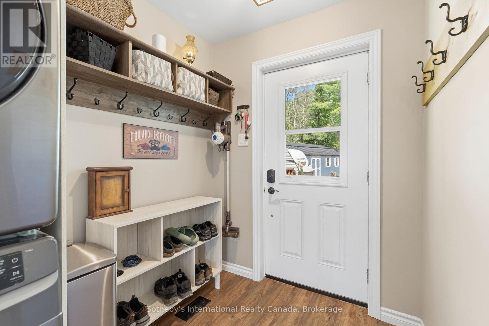 8 Lakeview Crescent, Mckellar, ON - Indoor