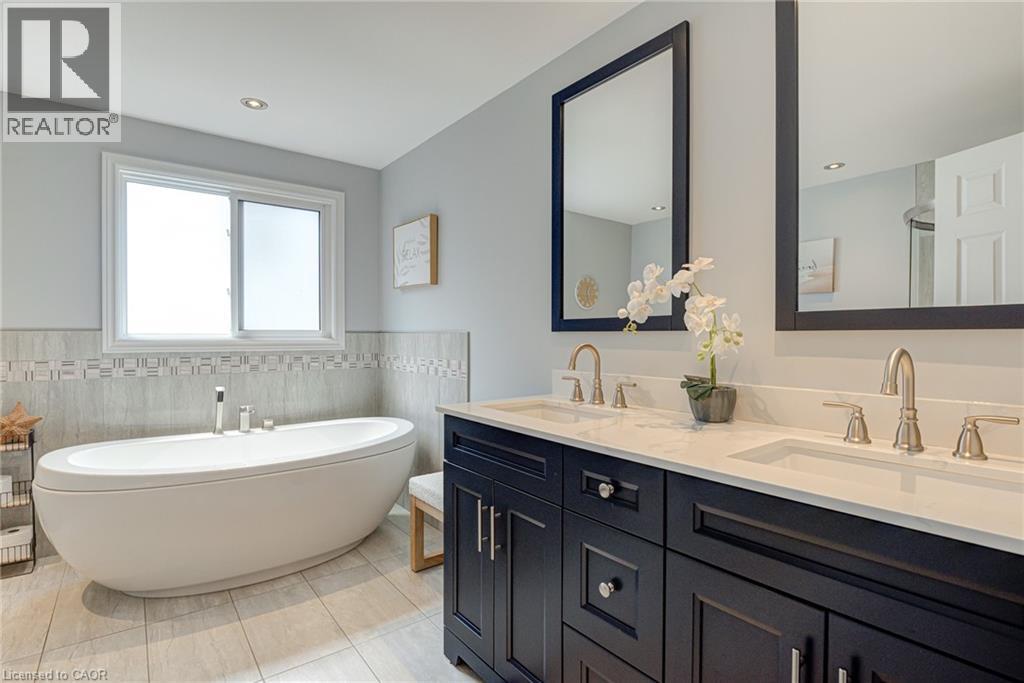 479 Timbercroft Crescent, Waterloo, ON