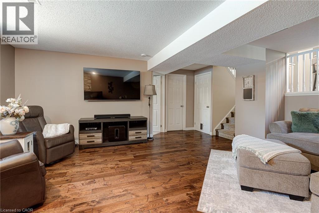 479 Timbercroft Crescent, Waterloo, ON