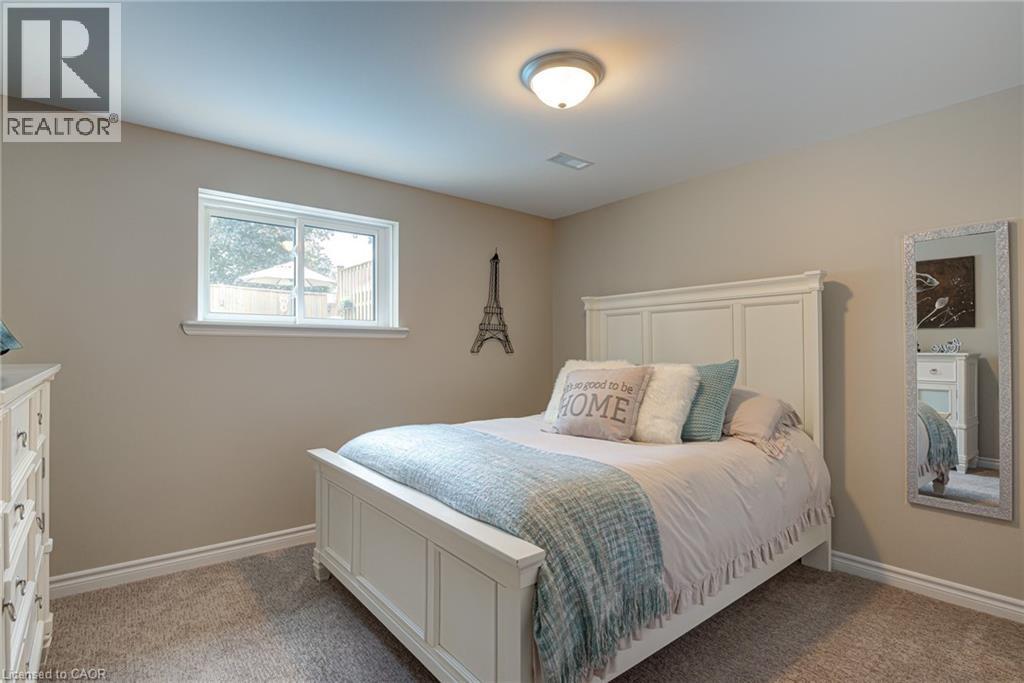 479 Timbercroft Crescent, Waterloo, ON