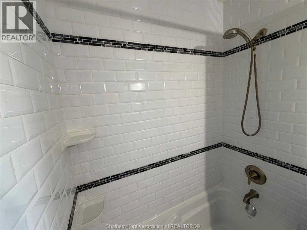 81 Lancefield Place, Chatham, ON