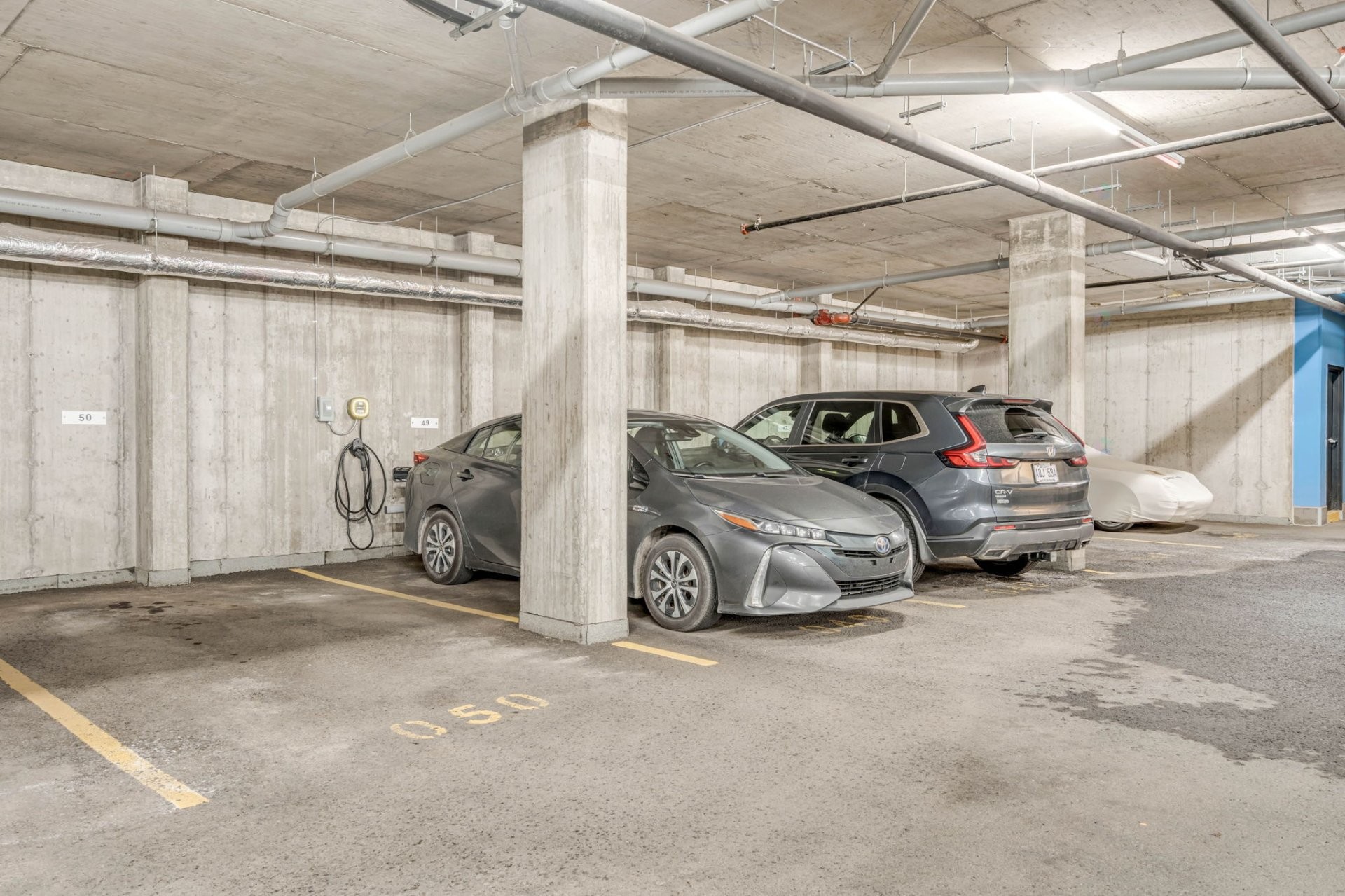Stationnement - 205-880 Rue Père-Marquette, Québec (La Cité-Limoilou), QC - Indoor Photo Showing Garage