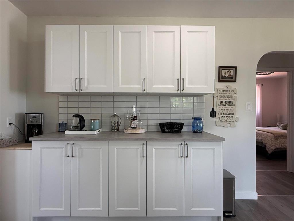 6 Beach Road, Langruth, MB
