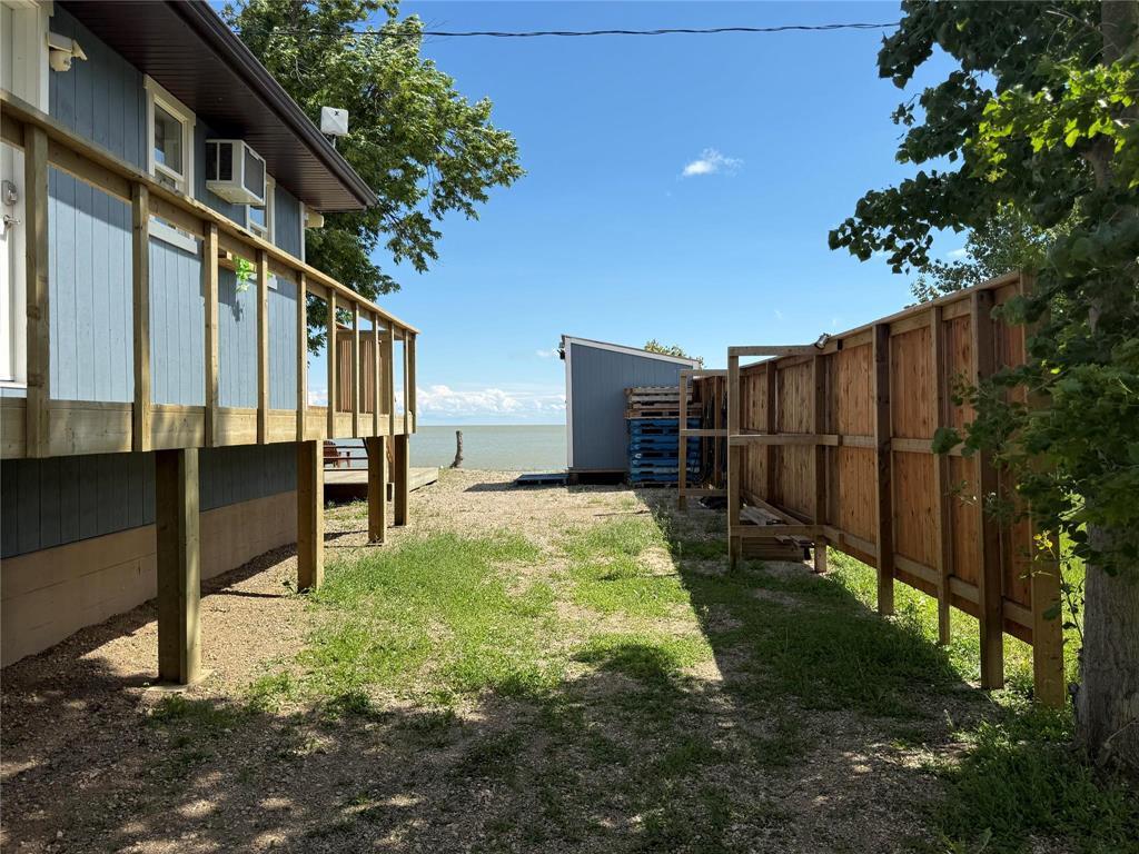 6 Beach Road, Langruth, MB